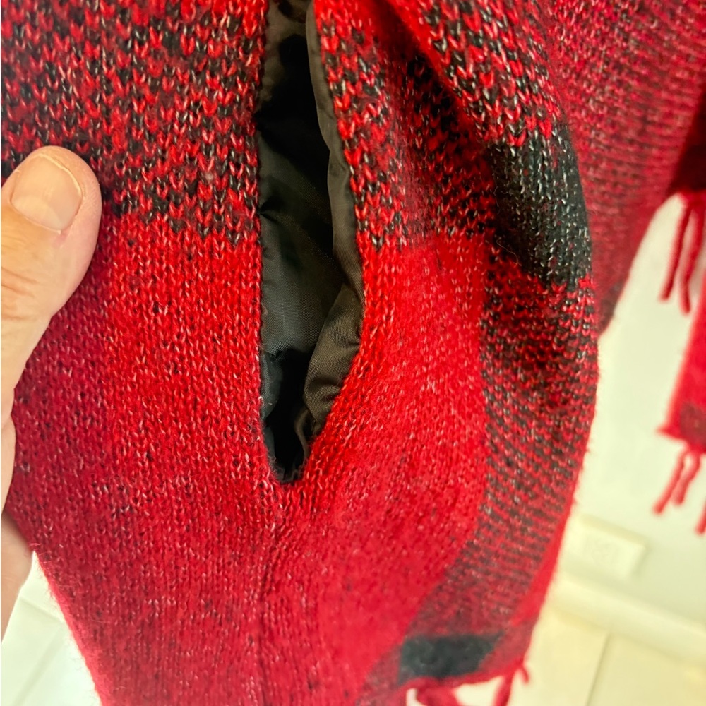 Adrienne Vittadini Vibrant Red Knit Jacket - Picture 4 of 6